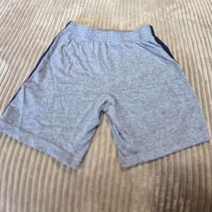 The Children's Place Boys Heather Grey Navy Stripe Athletic Shorts Size 5T